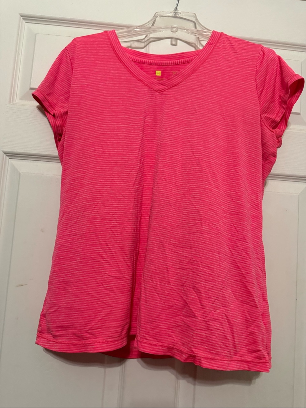 Women’s Pink V-Neck Short Sleeve Top